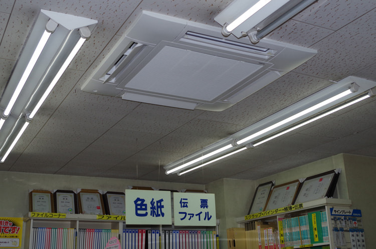 揺れるPOPの様子